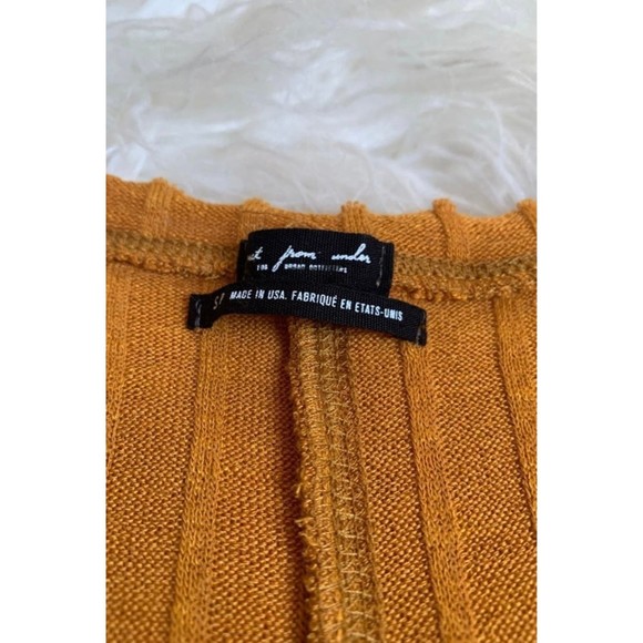 Urban Outfitters top - Picture 7 of 9